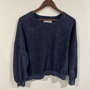 Free People We The Free blue stone washed loose pull over long sleeve shirt XS